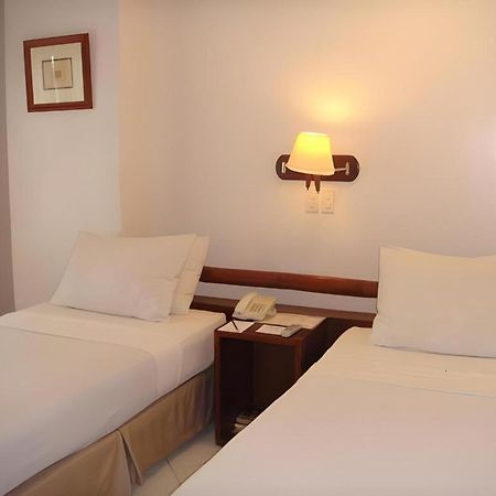Soledad Suites Панглао Екстериор снимка