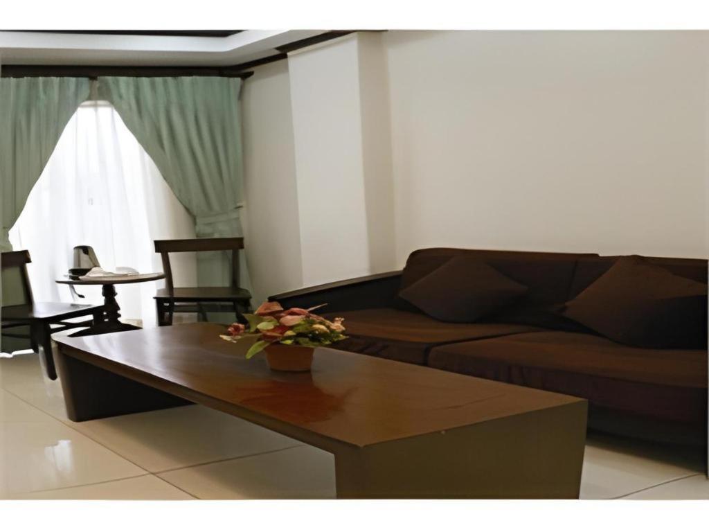 Soledad Suites Панглао Екстериор снимка