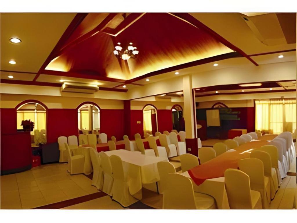 Soledad Suites Панглао Екстериор снимка