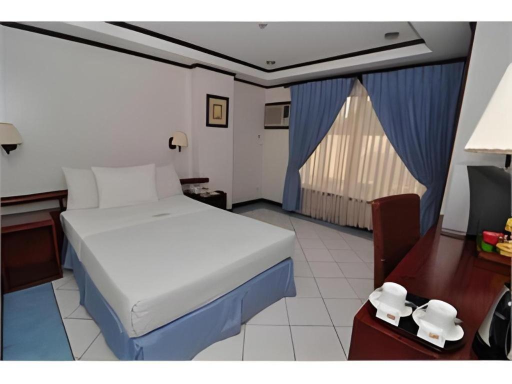 Soledad Suites Панглао Екстериор снимка