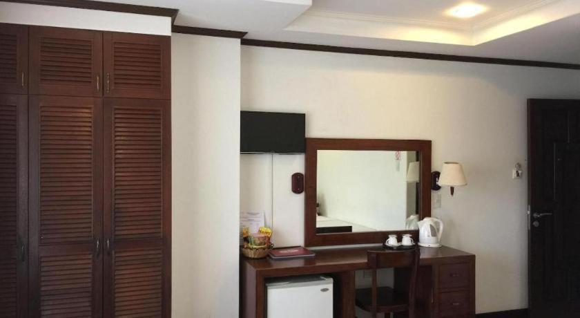 Soledad Suites Панглао Екстериор снимка