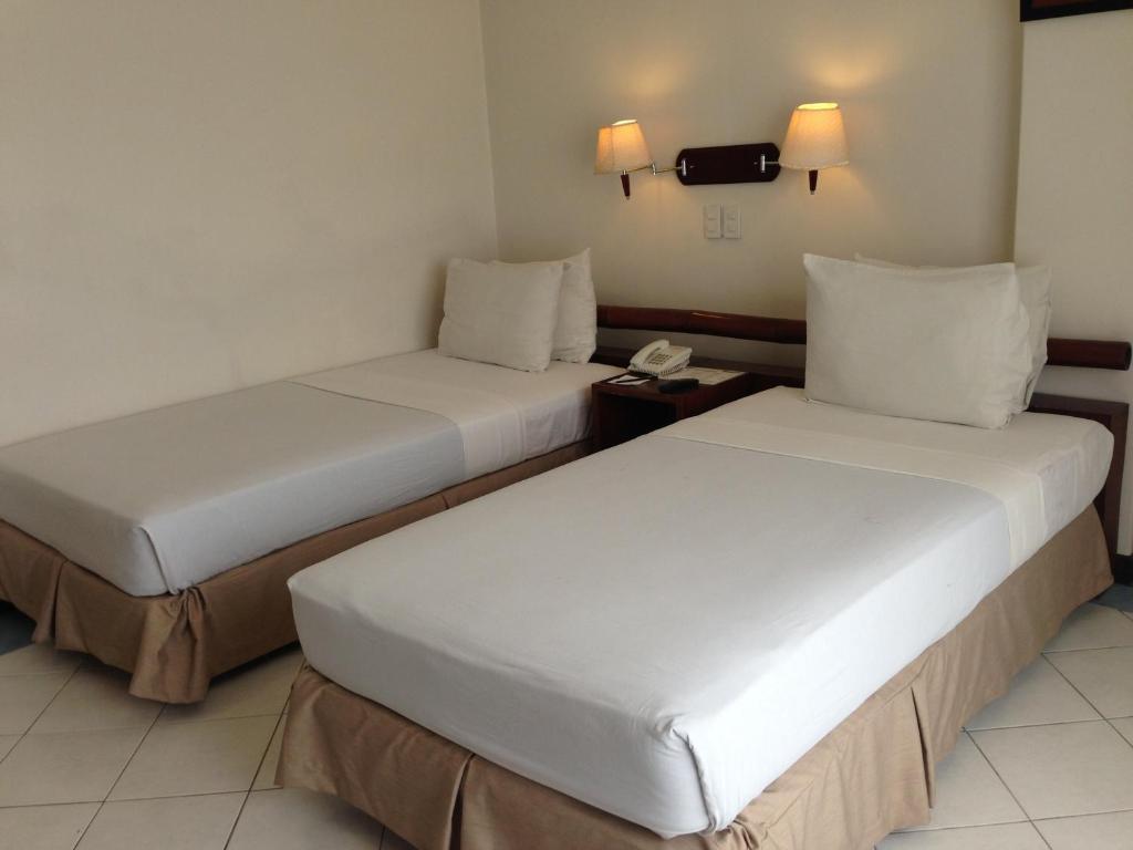 Soledad Suites Панглао Екстериор снимка