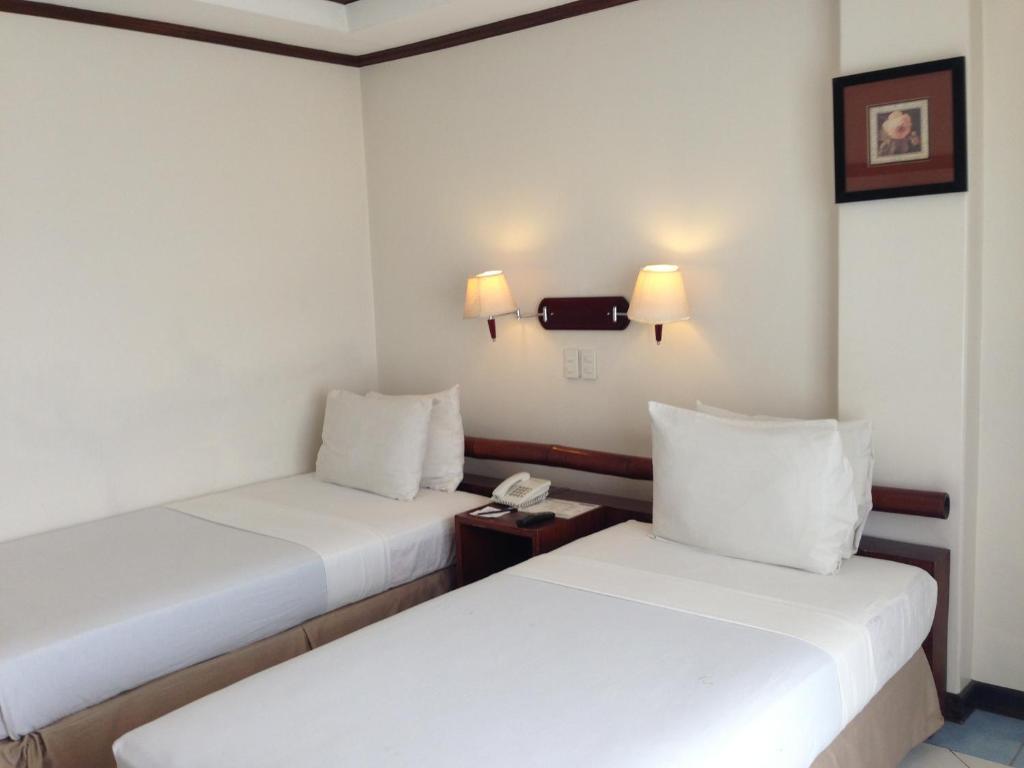 Soledad Suites Панглао Екстериор снимка