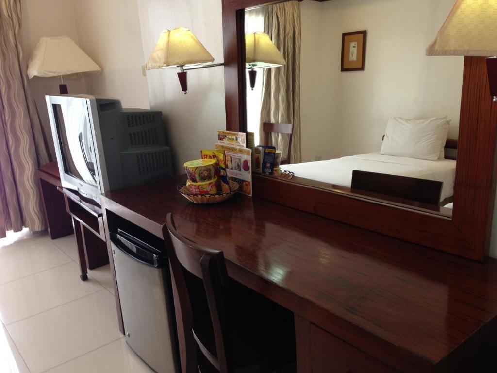 Soledad Suites Панглао Екстериор снимка
